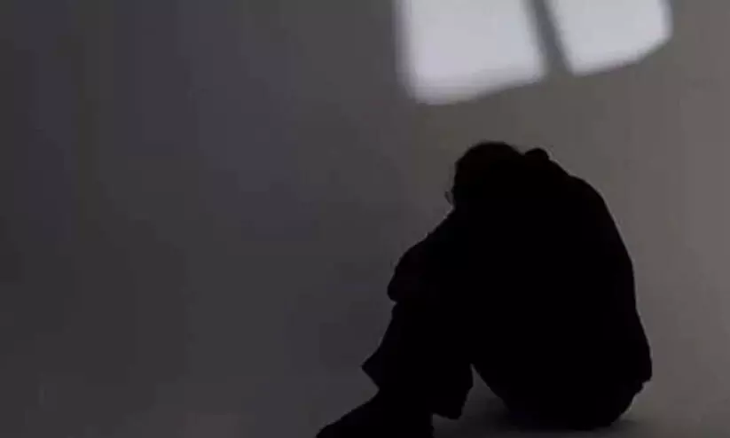 സിനിമയിൽ അവസരം നൽകാമെന്ന് വാഗ്ദാനം; ലഹരി കലർത്തിയ ജ്യൂസ് നൽകി യുവതിയെ പീഡിപ്പിച്ചു; രണ്ടുപേർ അറസ്റ്റിൽ