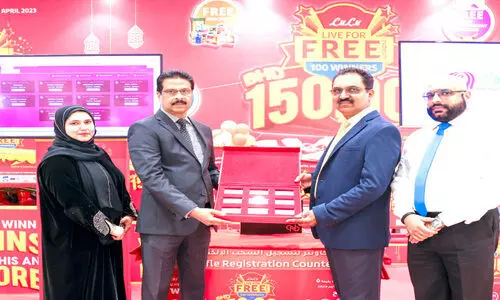 ലു​ലു ഹൈ​പ്പ​ർ മാ​ർ​ക്ക​റ്റ് ആ​ദ്യ ന​റു​ക്കെ​ടു​പ്പ് വി​ജ​യി​ക​ളെ   പ്ര​ഖ്യാ​പി​ച്ചു