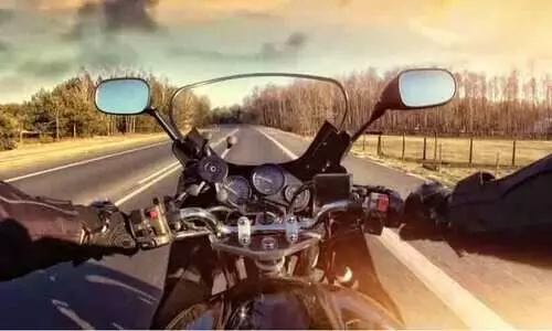 തുടക്കക്കാരായ ഇരുചക്രവാഹന റൈഡർമാർ അറിഞ്ഞിരിക്കേണ്ട ചില നല്ല ശീലങ്ങൾ