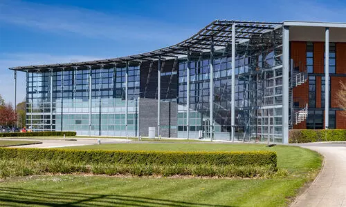 സംസ്ഥാനത്ത് മൂന്ന് സയന്‍സ് പാര്‍ക്കുകള്‍ സ്ഥാപിക്കും