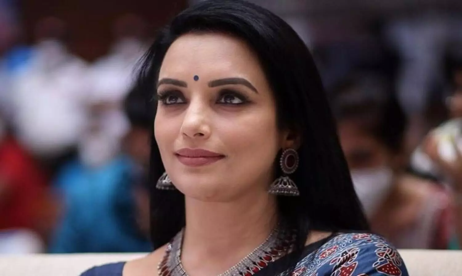Shwetha Menon blasts airline after flight takes off without passengers in scathing social media post