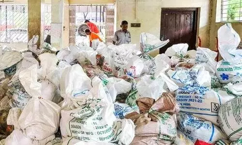 കുമ്പളത്ത് കുടുംബത്തിന്‍റെ സ്​​നേഹസമ്മാനത്തിന് ഇക്കുറിയും മുടക്കമില്ല