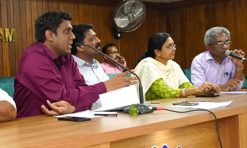 എന്റെ കേരളം 2023 മെഗാ പ്രദര്ശനം: പവലിയന് നിര്മ്മാണം ആരംഭിച്ചു എന്റെ കേരളം 2023 മെഗാ പ്രദര്ശനം: പവലിയന് നിര്മ്മാണം ആരംഭിച്ചു