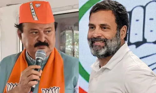 പൂർണേഷ് മോദി വിചാരണ ഒരു വർഷത്തോളം വൈകിച്ചതെന്തിന്?