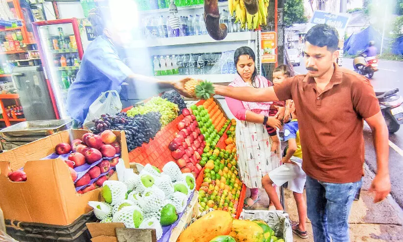 പഴ വിപണി പഴ വിപണി