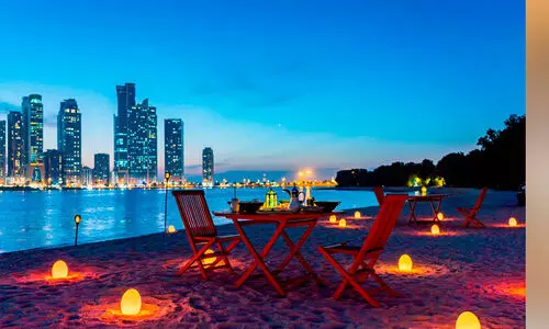 നി​റം​പെ​യ്യു​ന്ന ഷാ​ർ​ജ​യി​ലെ റ​മ​ദാ​ൻ രാ​വു​ക​ൾ