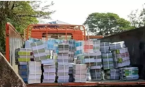 അടുത്ത അധ്യയന വർഷത്തേക്കുള്ള പാഠ  പുസ്തകങ്ങൾ ദാ ഇപ്പൊഴേ എത്തി