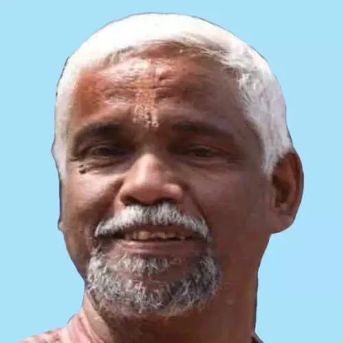 ലോ​റി ഇ​ടി​ച്ച് സ്കൂ​ട്ട​ർ യാ​ത്രി​ക​ൻ മ​രി​ച്ചു