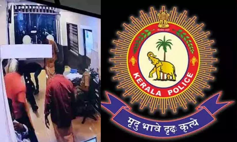 കസ്റ്റഡി മരണം: വിവരങ്ങള് ശേഖരിച്ച് ക്രൈംബ്രാഞ്ച്, സി.ഐ അടക്കമുള്ള മൂന്നു ഉദ്യോഗസ്ഥരെക്കൂടി സസ്പെന്ഡ് ചെയ്യണമെന്ന് ആവശ്യം കസ്റ്റഡി മരണം: വിവരങ്ങള് ശേഖരിച്ച് ക്രൈംബ്രാഞ്ച്, സി.ഐ അടക്കമുള്ള മൂന്നു ഉദ്യോഗസ്ഥരെക്കൂടി സസ്പെന്ഡ് ചെയ്യണമെന്ന് ആവശ്യം