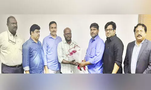 മ​നു​ഷ്യ​ഹൃ​ദ​യ​ങ്ങ​ളോ​ട്​ സം​വ​ദി​ക്കാ​ൻ മാ​ധ്യ​മ​പ്ര​വ​ർ​ത്ത​ക​ർ​ക്ക്​ ക​ഴി​യ​ണം -സി. ​ദാ​വൂ​ദ്​