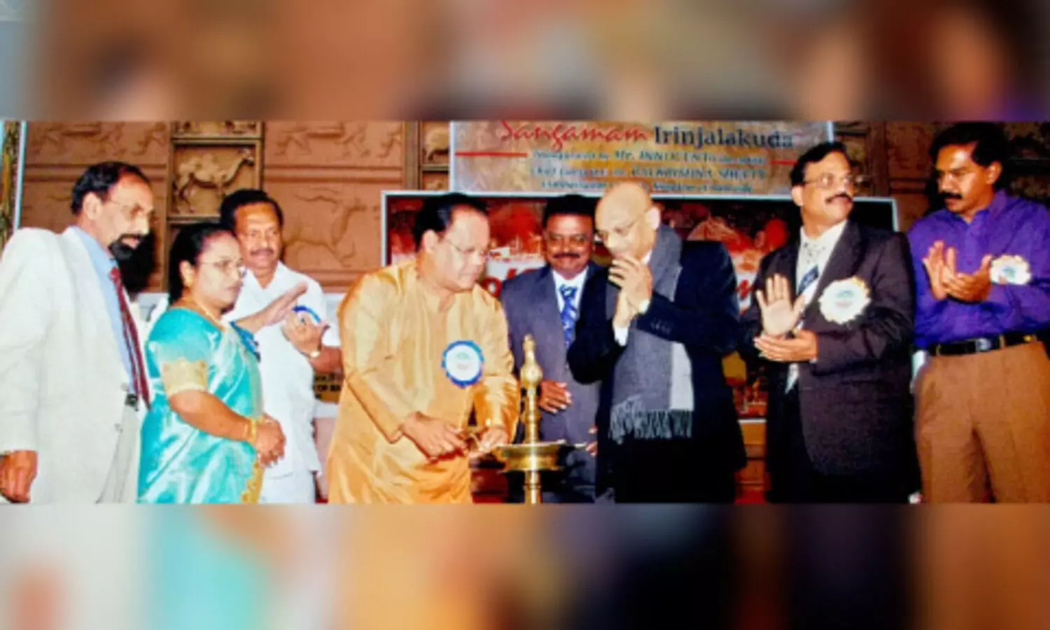 ഇ​ന്ന​സെ​ന്റ്: പ്ര​വാ​സി മ​ല​യാ​ളി​ക​ളു​ടെ​യും മ​നം​ക​വ​ർ​ന്ന ഇ​രി​ങ്ങാ​ല​ക്കു​ട​ക്കാ​ര​ൻ