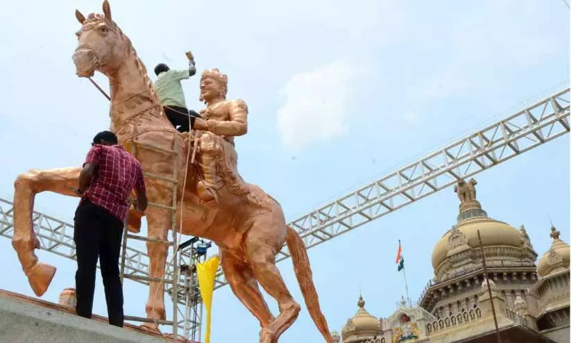 കർണാടകയിൽ പ്രതിമ രാഷ്ട്രീയവുമായി ബി.ജെ.പി