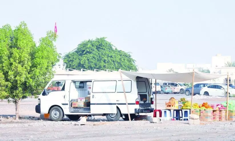 Muscat Municipality has issued fresh guidelines to regulate street vendor businesses