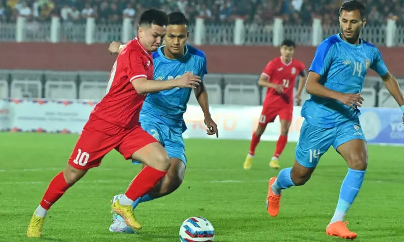 ജിങ്കാനും ഛേത്രിയും വലകുലുക്കി; കിർഗിസ്താനെ വീഴ്ത്തി ത്രിരാഷ്ട്ര ഫുട്‌ബാൾ കിരീടം ഇന്ത്യക്ക്