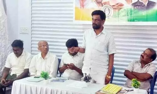 ക​ർ​ണാ​ട​ക മ​ല​യാ​ളി കോ​ൺ​ഗ്ര​സ്​ യോ​ഗം