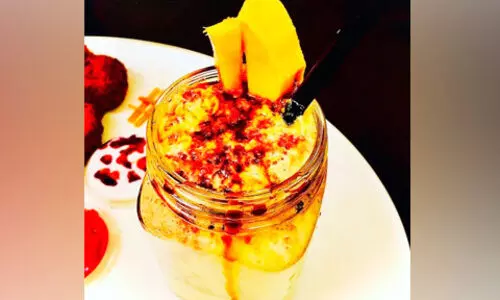 മാ​​മ്പ​​ഴം കോ​​ള​​ഡ