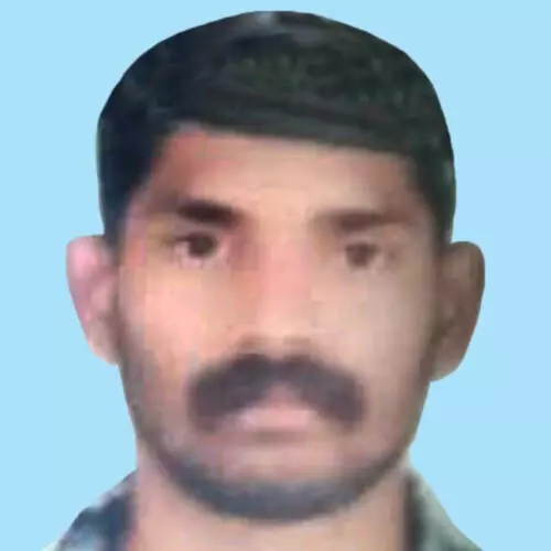 എ​ട​ത്ത​റ​യി​ല്‍ ഗു​ഡ്സ് ഓ​ട്ടോ​യു​മാ​യി കൂ​ട്ടി​യി​ടി​ച്ച് ബൈ​ക്ക് യാ​ത്രി​ക​ൻ മ​രി​ച്ചു