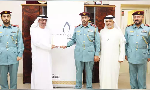 ത​ട​വു​കാ​ര്‍ക്ക് 91 യാ​ത്രാ​ടി​ക്ക​റ്റു​ക​ൾ ന​ല്‍കി