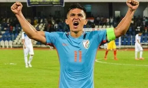 ക്രിസ്റ്റ്യാനോ, മെസ്സി, പെലെ, നെയ്മർ.. അണിനിരക്കുന്ന ഈ 15 അംഗ പട്ടികയിൽ ഛേത്രി അഞ്ചാമനാണ്...