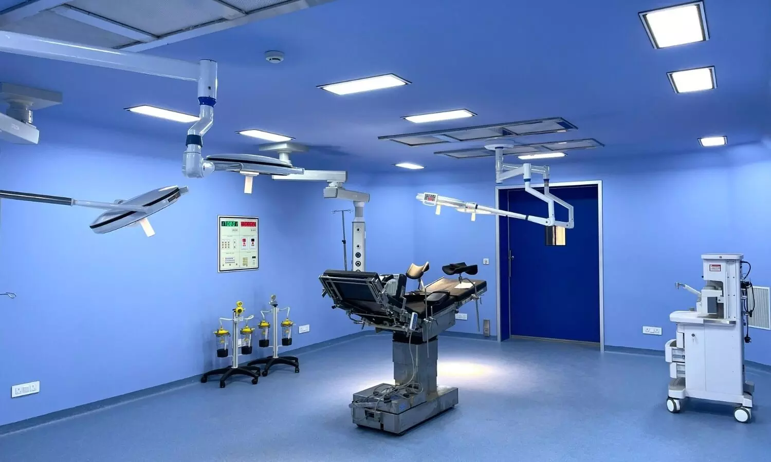 കാസര്‍കോട് മറ്റൊരു ചുവടുവയ്പ്പ്: കാഞ്ഞങ്ങാട് സ്ത്രീകളുടെയും കുട്ടികളുടെയും ആശുപത്രി യാഥാര്‍ത്ഥ്യം