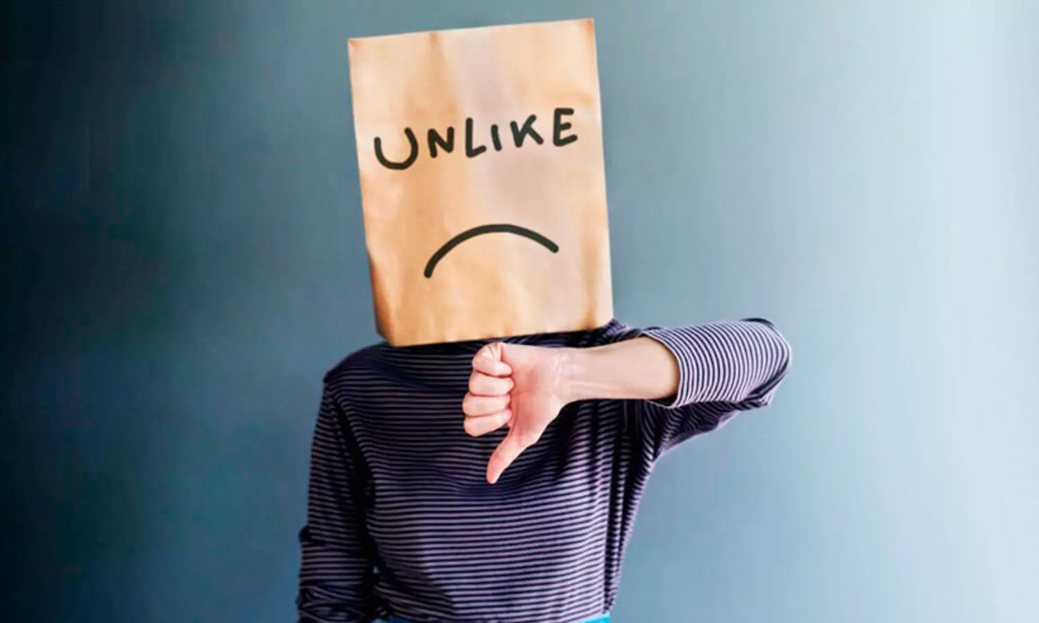 റി​ക്രൂ​ട്ട​ർ​മാ​രി​ലും ഇ​ൻ​ഫ്ലു​വ​ൻ​സ​ർ​മാ​രി​ലും മ​തി​പ്പ്​ കു​റ​വ്​