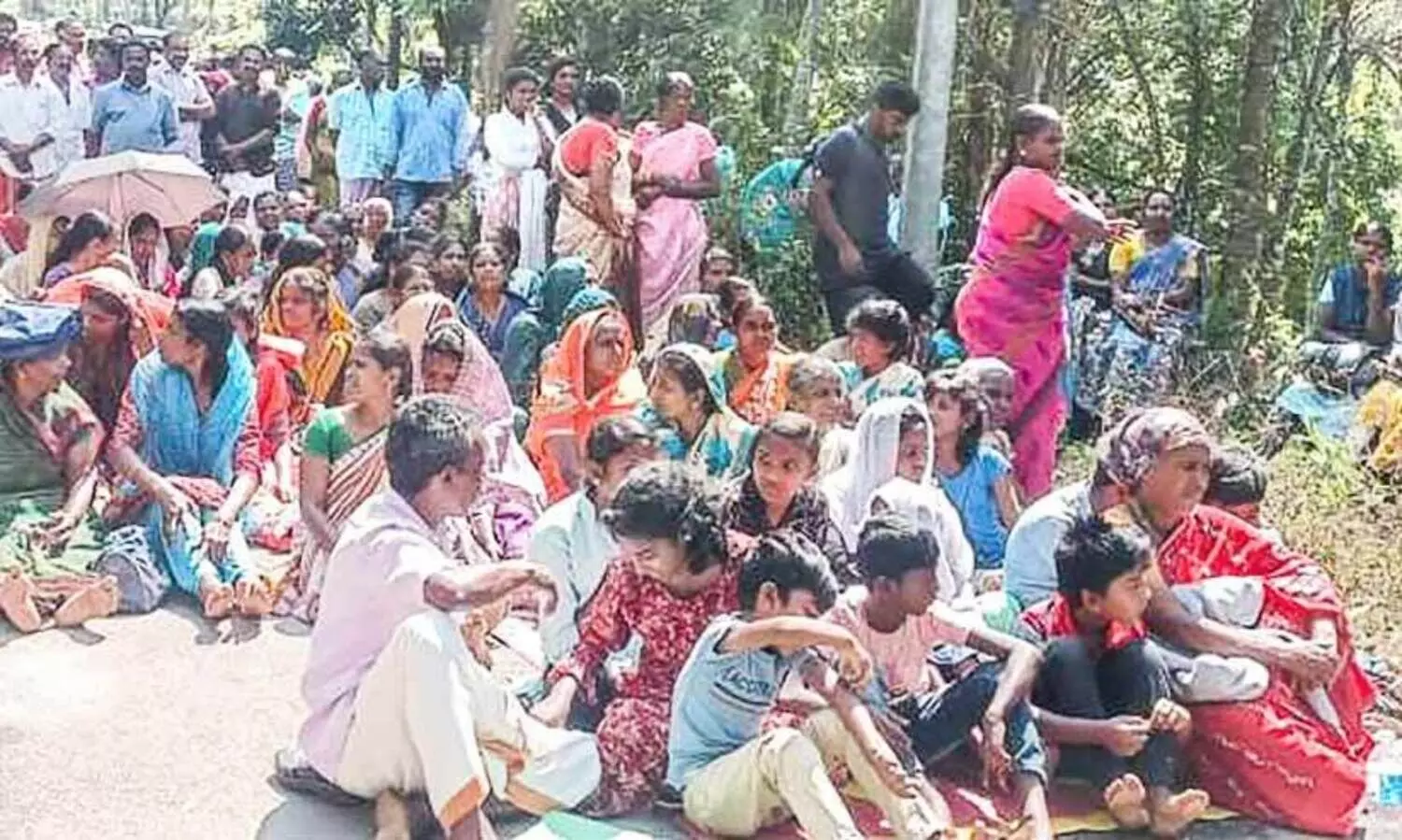 ഇടുക്കിയിൽ ഹർത്താൽ പൂർണം; അണയാതെ പ്രതിഷേധം