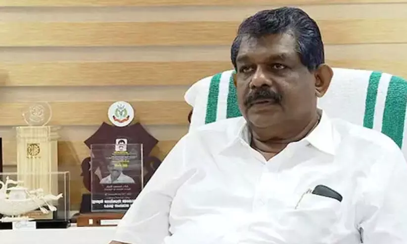 ഉത്സവ സീസണിൽ അമിതനിരക്ക് ഈടാക്കുന്ന ബസുകൾക്കെതിരെ നടപടിയെടുക്കുമെന്ന് ആന്റണി രാജു ഉത്സവ സീസണിൽ അമിതനിരക്ക് ഈടാക്കുന്ന ബസുകൾക്കെതിരെ നടപടിയെടുക്കുമെന്ന് ആന്റണി രാജു