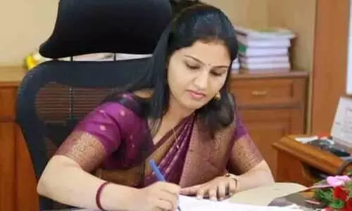 Dr. Renu raj