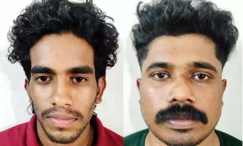 യുവാവിനെ ആക്രമിച്ച സംഘത്തിലെ പ്രതികൾ പിടിയിൽ യുവാവിനെ ആക്രമിച്ച സംഘത്തിലെ പ്രതികൾ പിടിയിൽ