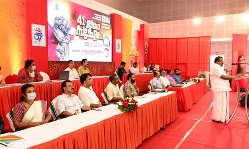 ജനപക്ഷബദൽനയങ്ങൾക്ക് ജീവനക്കാർ ശക്തമായ പിന്തുണ നൽകണമെന്ന് ഇ.പി