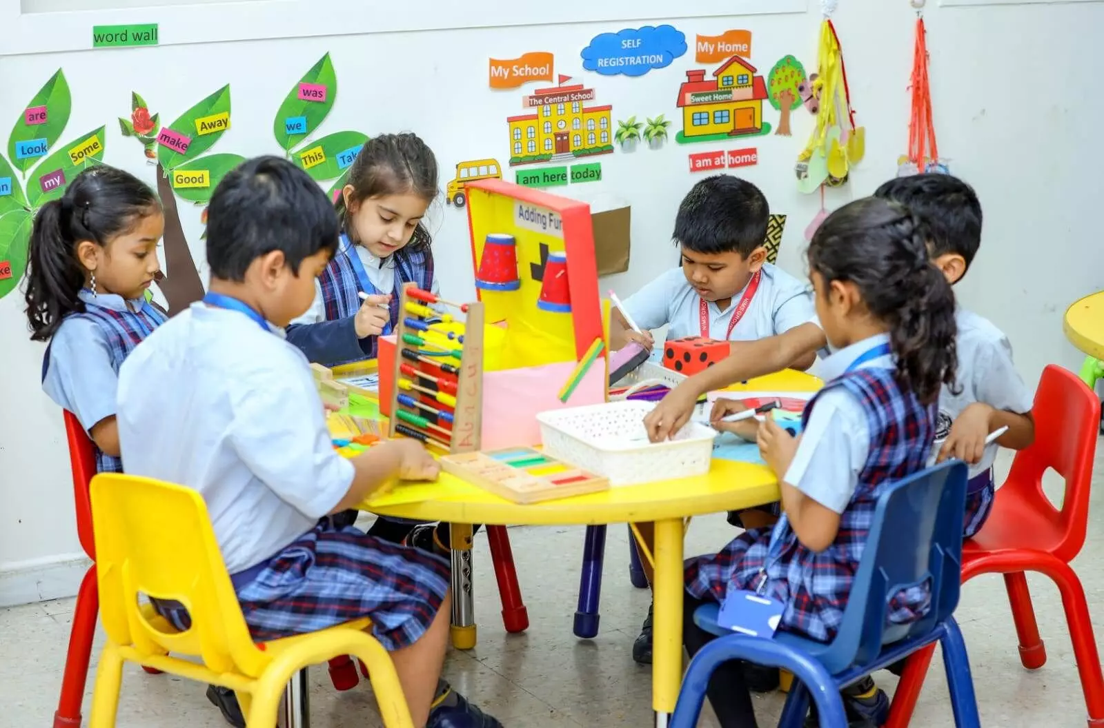 അവധിക്കാലം കഴിഞ്ഞു; ഇനി സ്കൂളിലേക്ക്