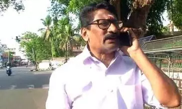 തിരുവനന്തപുരം ഡി.സി.സിയിൽ കൈയാങ്കളി; തമ്പാനൂർ സതീഷും തരൂരിന്റെ സ്റ്റാഫും തമ്മിൽ വാക്കേറ്റം തിരുവനന്തപുരം ഡി.സി.സിയിൽ കൈയാങ്കളി; തമ്പാനൂർ സതീഷും തരൂരിന്റെ സ്റ്റാഫും തമ്മിൽ വാക്കേറ്റം