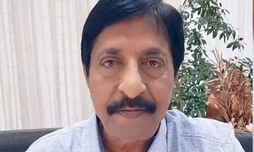 അച്ഛൻ കമ്യൂണിസ്റ്റുകാരന്‍, കോളജിലെത്തിയ ആദ്യ വർഷം  കെ.എസ്.യുവിൽ ചേർന്നു; അടുത്ത വർഷം എ.ബി.വി.പിയിൽ- ശ്രീനിവാസൻ