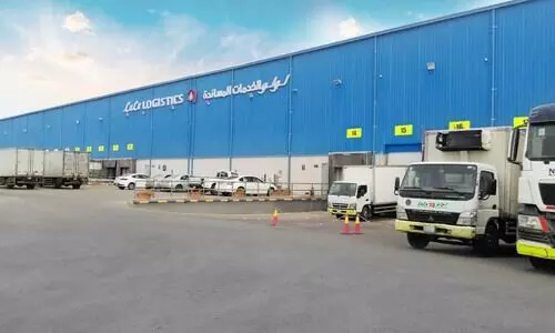 ലുലു വെയര്‍ഹൗസി​െൻറ പ്രവര്‍ത്തനം ഇനി സൗരോർജം വഴി