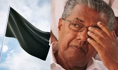 Black flag, Pinarayi Vijayan
