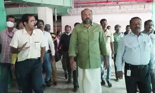 കൊച്ചി കാന്‍സര്‍ റിസര്‍ച്ച് സെന്റര്‍ നവംബറിലും മെഡിക്കല്‍ കോളജ് സൂപ്പര്‍ സ്‌പെഷ്യാലിറ്റി ബ്ലോക്ക് ഒക്‌ടോബറിലും പൂര്‍ത്തിയാകുമെന്ന് പി.രാജീവ്