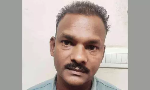 വിദ്യാർഥിനിക്കെതിരെ ലൈംഗികാതിക്രമം; ഓട്ടോ ഡ്രൈവർക്ക് ആറു വർഷം കഠിന തടവ് വിദ്യാർഥിനിക്കെതിരെ ലൈംഗികാതിക്രമം; ഓട്ടോ ഡ്രൈവർക്ക് ആറു വർഷം കഠിന തടവ്