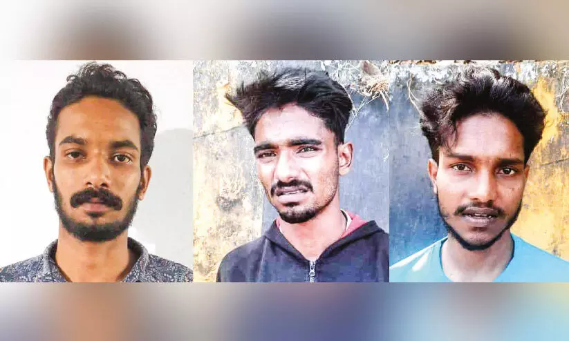 കഞ്ചാവ് കേസിൽ മൂന്ന് യുവാക്കൾ പിടിയിൽ കഞ്ചാവ് കേസിൽ മൂന്ന് യുവാക്കൾ പിടിയിൽ