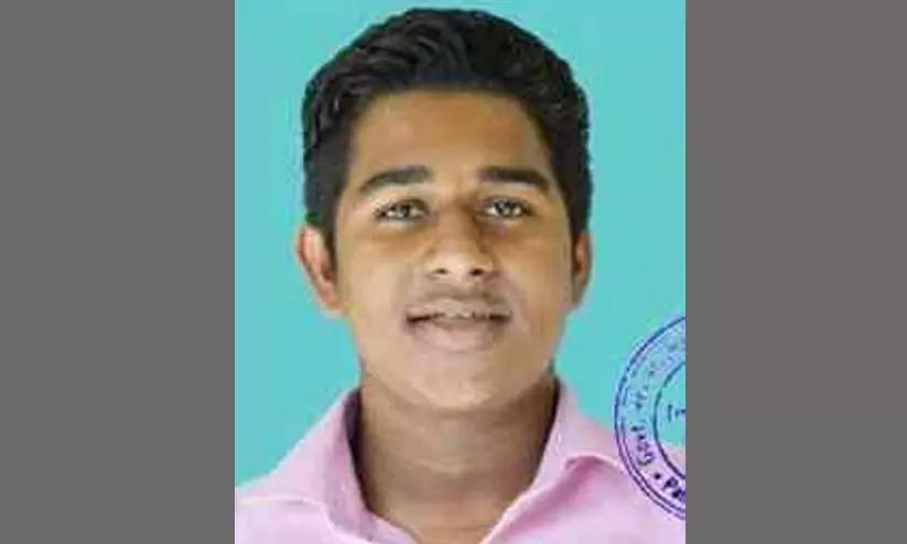 കെ.എസ്.ആർ.ടി.സി ബസ് സ്കൂട്ടറിലിടിച്ച് വിദ്യാർത്ഥി മരിച്ചു