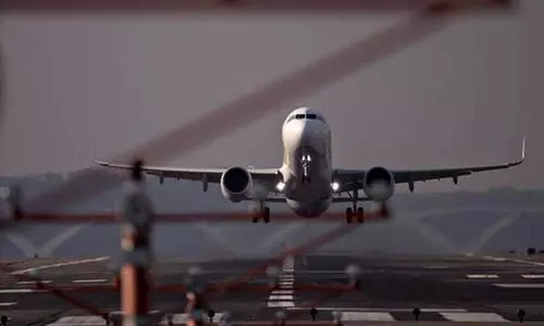 അ​ന്യാ​യ ടി​ക്ക​റ്റ് നി​ര​ക്ക്; വ​ഴി​യാ​ധാ​ര​മാ​കു​ന്ന   പ്ര​വാ​സി​ക​ള്‍