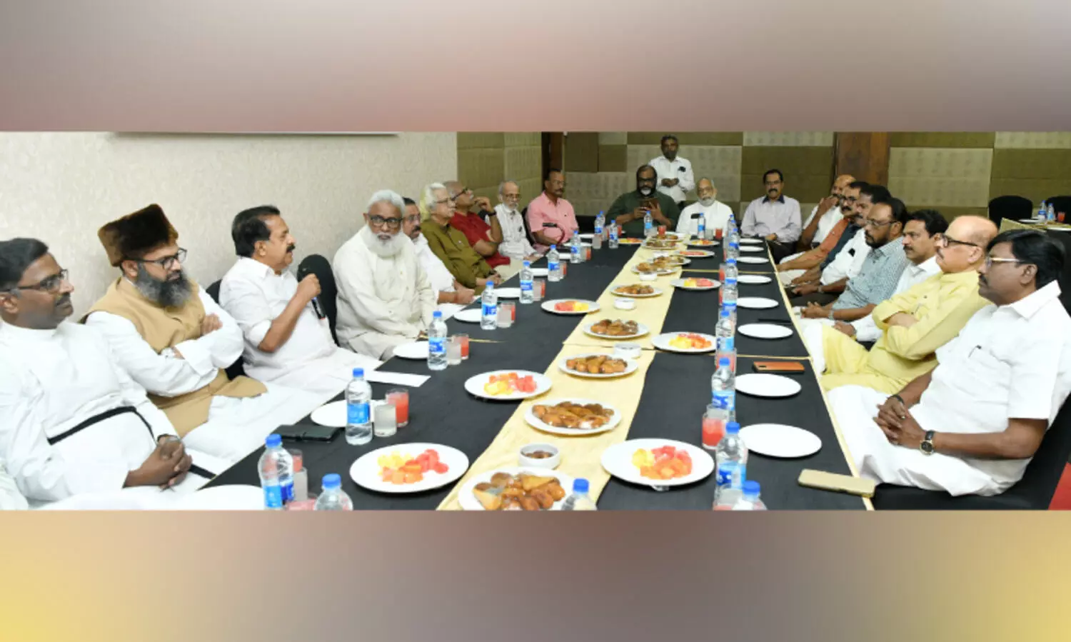 ഒരുമയുടെ ആഹ്വാനമായി ജമാഅത്തെ ഇസ്ലാമി ഇഫ്താർ സംഗമം