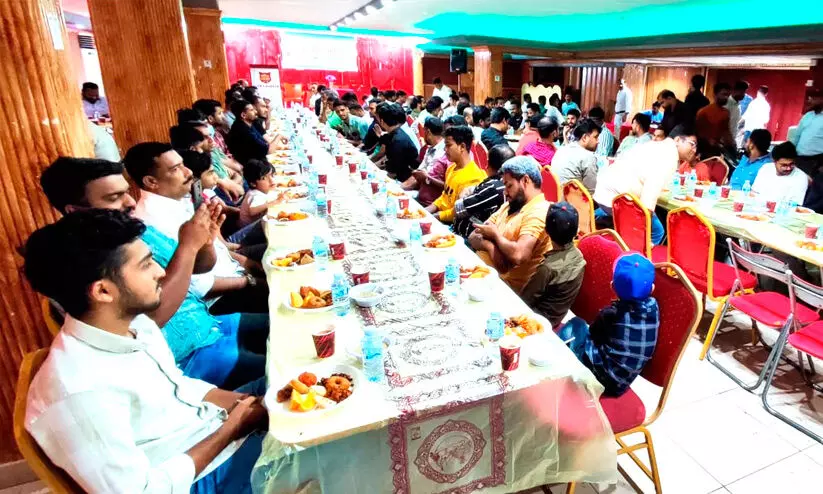 മമ്പാട് വെൽഫെയർ ഫോറം ഇഫ്താർ സംഗമം മമ്പാട് വെൽഫെയർ ഫോറം ഇഫ്താർ സംഗമം