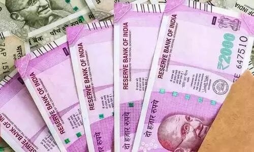 സാ​മ്പ​ത്തി​ക ബു​ദ്ധി​മു​ട്ട് ചൂ​ഷ​ണം ചെ​യ്ത് അ​ന​ധി​കൃ​ത ചി​ട്ടി​ക​മ്പ​നി​ക​ൾ