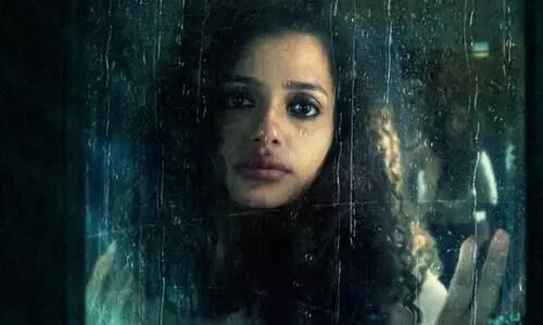 മിസ്റ്ററി ഡ്രാമയുമായി മുരളി ​ഗോപിയും ആൻ അഗസ്റ്റിനും;  അയൽ