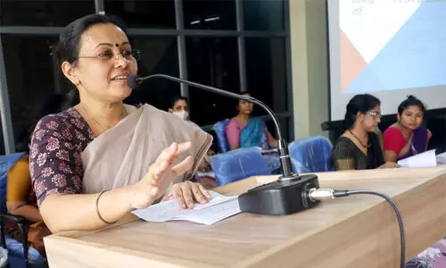 മിത്ര 181 ഹെല്‍പ്പ് ലൈനും കുട്ടികള്‍ക്കായുള്ള 1098 ഹെല്‍പ്പ് ലൈനും വിപുലപ്പെടുത്തുമെന്ന് വീണ ജോര്‍ജ്