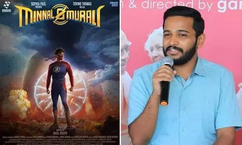 മിന്നൽ മുരളി രണ്ടാം ഭാഗം; കൂടുതൽ വിവരങ്ങൾ വെളിപ്പെടുത്തി സംവിധായകൻ ബേസിൽ ജോസഫ്