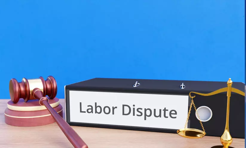 ബോധവത്കരണം ഫലം ചെയ്തു; തൊഴില് തര്ക്കങ്ങളില് 40 ശതമാനം കുറവ് ബോധവത്കരണം ഫലം ചെയ്തു; തൊഴില് തര്ക്കങ്ങളില് 40 ശതമാനം കുറവ്