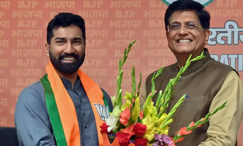 ‘അനിലേ...നിങ്ങളുടെ പിതാവ് മുഖ്യമന്ത്രിയും കേന്ദ്രമന്ത്രിയുമായത് ആ കുടുംബം കാരണമാണ്’