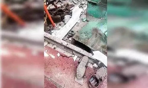 കടയിലെ കംപ്രസർ പൊട്ടിത്തെറിച്ചു