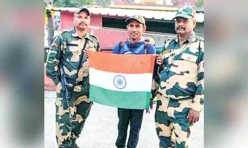 63 ദിവസംകൊണ്ട് 3,100 കിലോമീറ്റർ;   ഇന്ത്യയെ നടന്നറിഞ്ഞ് ടി.പി. ഷാജി